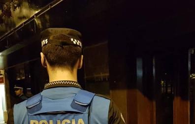 Rescatada una niña en un balcón a las 2:00 de la mañana en Pamplona