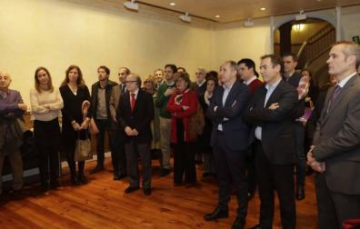 Asistentes al brindis por Marca Navarra.