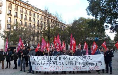 Los sindicatos UGT y CC OO ya han iniciado sus protestas contra la proposición de Ley. Mañana, volverán a la calle.