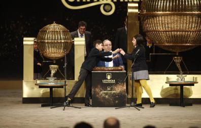 Parte del 29.031, quinto premio del Sorteo de Navidad, vendido en Tudela