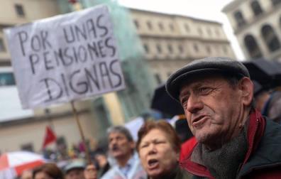 Miles de jubilados reivindican pensiones justas en la calle