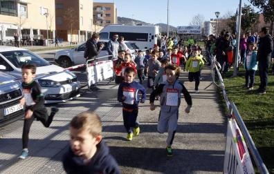 Fotos de la carrera de San Silvestre en Buztintxuri