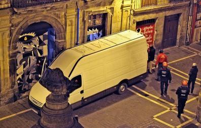 Operación en el Palacio Marqués del Rozalejo para inspeccionar el gaztetxe Maravillas.