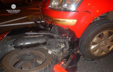 Herido en Pamplona un joven que conducía un ciclomotor al sufrir un accidente