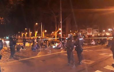 Cortan la cuesta de Labrit en apoyo al Gaztetxe Maravillas