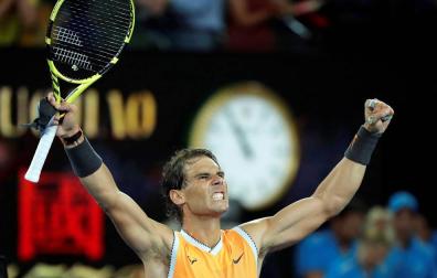 Rafa Nadal arrolla al estadounidense Tiafoe y Bautista cae ante Tsitsipas