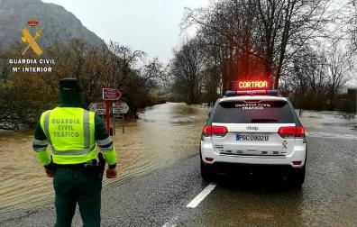 La alerta por nieve afecta al centro y al norte de la Comunidad foral