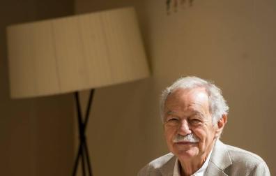 Eduardo Mendoza, escritor: “La lectura de Baroja es una transfusión de libertad”