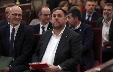 El Tribunal Supremo inicia este martes el juicio al Procés. Estas son las imágenes del día