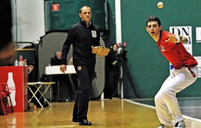 Altuna y Martija rompen su racha en el Labrit