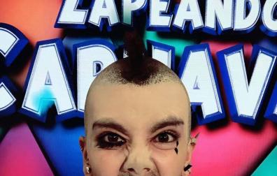 Cristina Pedroche se transforma en su marido para celebrar el Carnaval