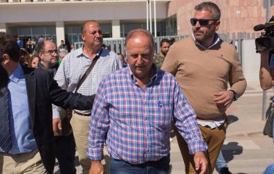 El pocero ratifica que tapó con una piedra el pozo donde luego cayó Julen