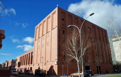 Alertan de dos contratos irregulares en Auditorio Barañáin