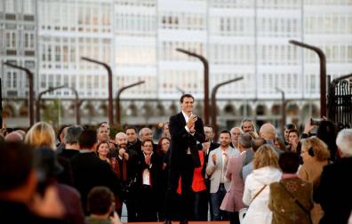 Albert Rivera ofrece al PP formar gobierno para "echar a Sánchez"