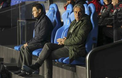 El entrenador del Deportivo mete presión a Osasuna y a Arrasate