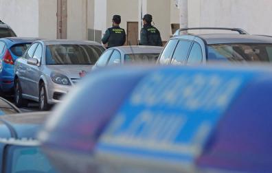 Hallan muerta y semidesnuda a una joven en un polígono de Torrevieja