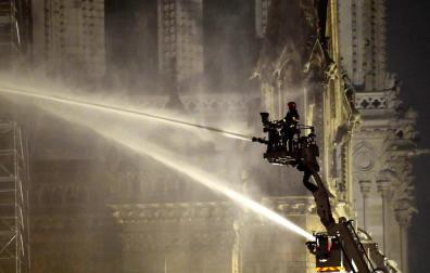 La sugerencia de Trump sobre el incendio de Notre Dame que no gustó a las autoridades francesas