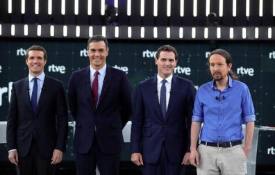 Casado y Rivera atacan a Sánchez por pactar con el independentismo