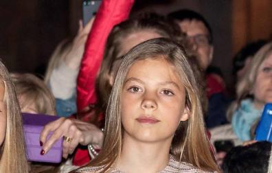 Hace un año los informadores gráficos recogieron un momento de tensión entre la reina Letizia y doña Sofía por una foto con las hijas de los reyes