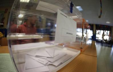 Un hombre muere cuando acude a votar a un colegio electoral en San Sebastián
