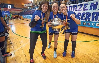 Las navarras recuperan su trono