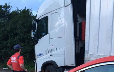 Denunciado un camionero por dar positivo en cocaína y heroína en la NA-121-A