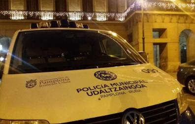Un vehículo de la Policía Municipal de Pamplona.
