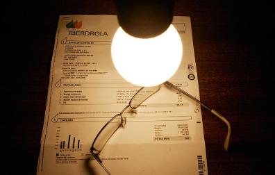 La nueva factura horaria de la luz ha entrado este jueves en vigor