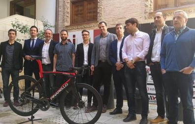 Presentación de la Vuelta Ciclista a Navarra en la Casa de Cultura de Estella