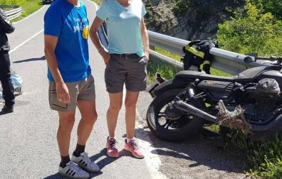 Tres motoristas, heridos graves en dos accidentes en Navarra