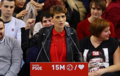 María Chivite, en un acto electoral en el Navarra Arena.