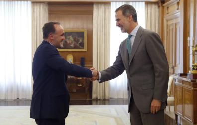 Esparza (Navarra Suma), dispuesto a posibilitar la presidencia de Pedro Sánchez