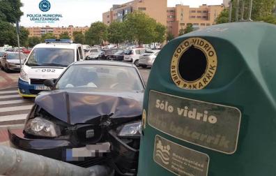 Salida de vía en la calle Canal 16 de Pamplona.