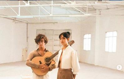 Así suena el primer single de Natalia Lacunza, 'Nana Triste'