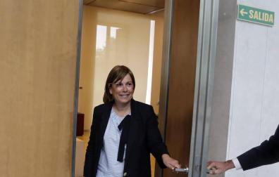 La portavoz de Geroa Bai, Uxue Barkos, tras la reunión con el presidente del Parlamento.