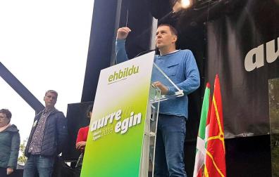 Otegi pide "un millón de votos para enfrentar a la derecha"