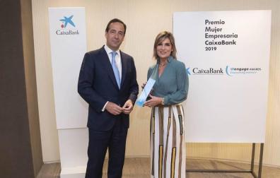Laura Sandúa recibe el Premio Mujer Empresaria en Navarra 2019