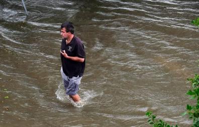 La tormenta tropical 'Barry' deja lluvias e inundaciones a su paso por EE UU