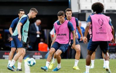 Azpilicueta: "La Supercopa es un gran arranque para la temporada"