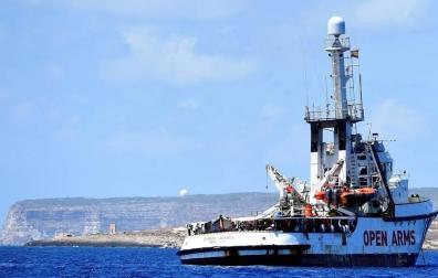 El Open Arms alerta de que ya no puede garantizar la seguridad de los migrantes