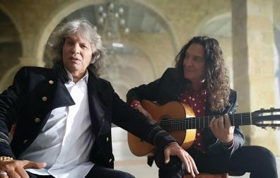 José Mercé y el guitarrista Tomatito, en una imagen promocional del espectáculo.