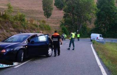Vehículo accidentado a la altura de Espinal.