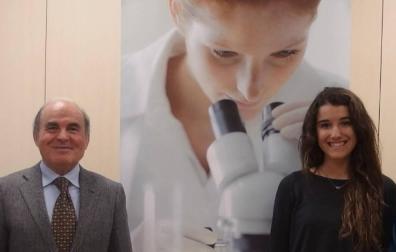 Andrea Romanos, investigadora predoctoral de AECC.
