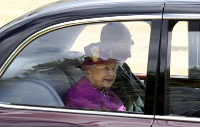 La monarca británica y su esposo, el duque de Edimburgo, recibieron a don Felipe y a doña Letizia.