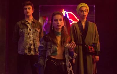 Itzan Escamilla, Claudia Salas y Mian El Hammani en la segunda temporada de 'Élite'