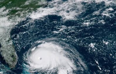 Imagen tomada desde el espacio de la llegada del huracán Dorian a Bahamas