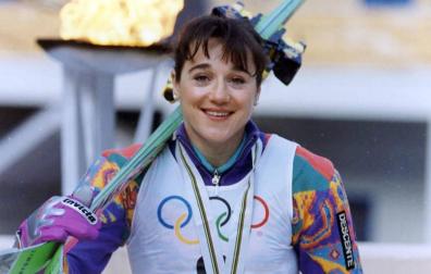 Blanca Fernández Ochoa, con la medalla de bronce de los Juegos de Albertville.