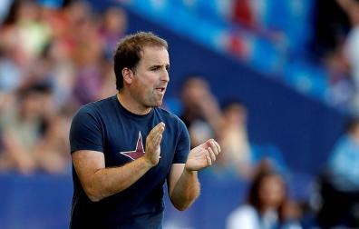 Arrasate: "Al final pudimos llevarnos el partido, pero el punto es justo"
