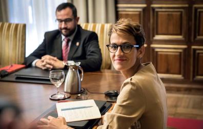 El Gobierno foral mantiene el "compromiso" de devolución del IRPF a las madres