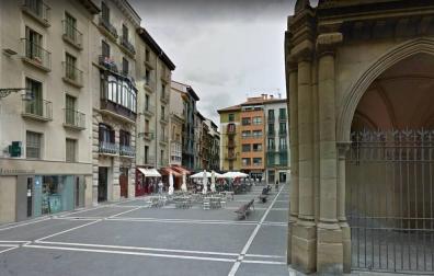 Trasladado al CHN un vecino de Pamplona por inhalación de humo